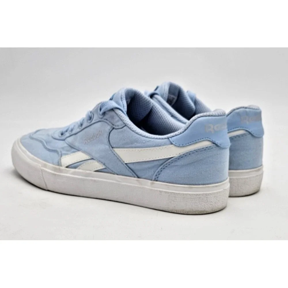 Reebok Women's 8.5 Light Blue Pastel Sneakers Gum Sole Lifestyle Comfort Shoes